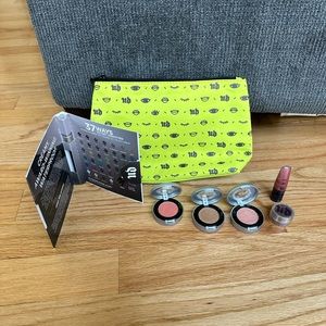 Urban Decay makeup and cosmetic bag
